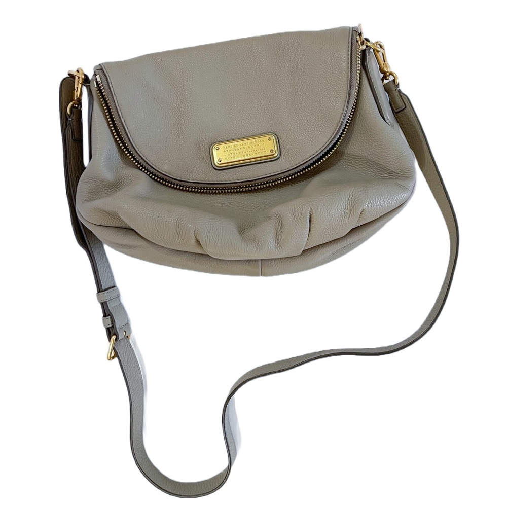 EUC Marc by Marc Jacobs Natasha Dove Grey Crossbody